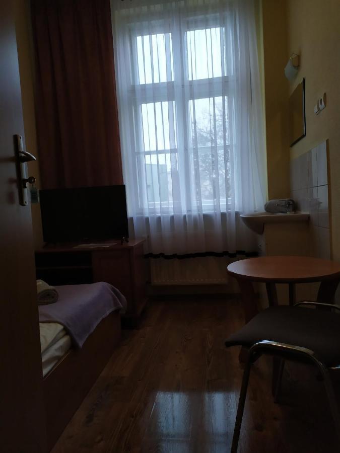 Motel Dom Turysty Kostrzyn nad Odra Zewnętrze zdjęcie